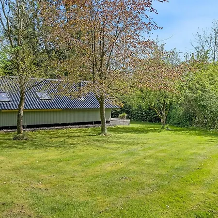 Hilla - 31km From The Sea In Western Jutland By Interhome Toftlund